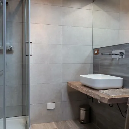 Le Stanze Di Carla! Con Cucina E Bagno Privato Gasthof Florenz