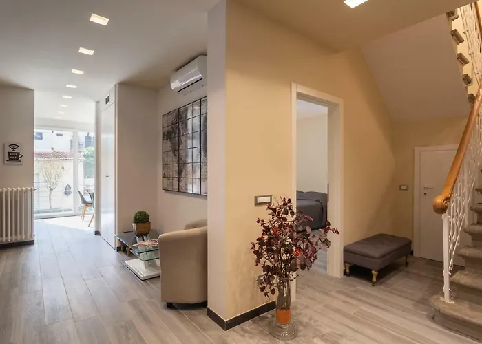 Guesthost - Le Stanze Di Carla! Con Cucina E Bagno Privato 3* Firenze