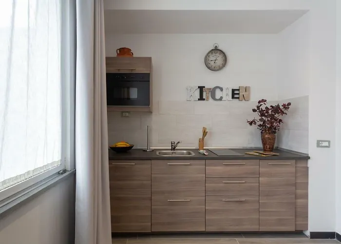Guesthost - Le Stanze Di Carla! Con Cucina E Bagno Privato Firenze